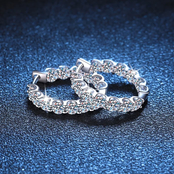 knobspin-2-6ct-d-moissanite-925-2-webp